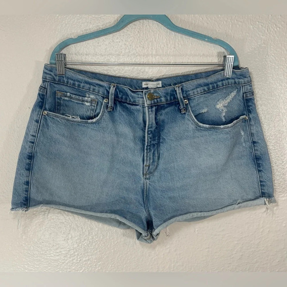 Good American Distressed Denim Shorts Women’s 14/32 - Picture 10 of 10